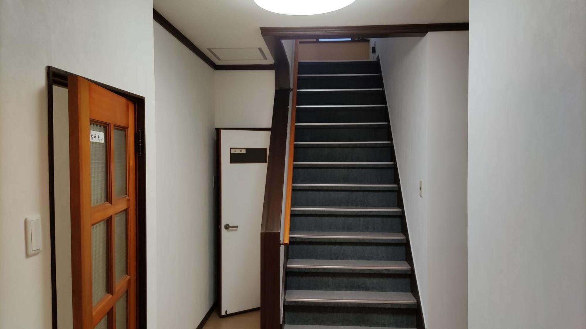 快適に滞在&家族利用等におすすめ 洋室と和室が繋がったお部屋 * Gifu