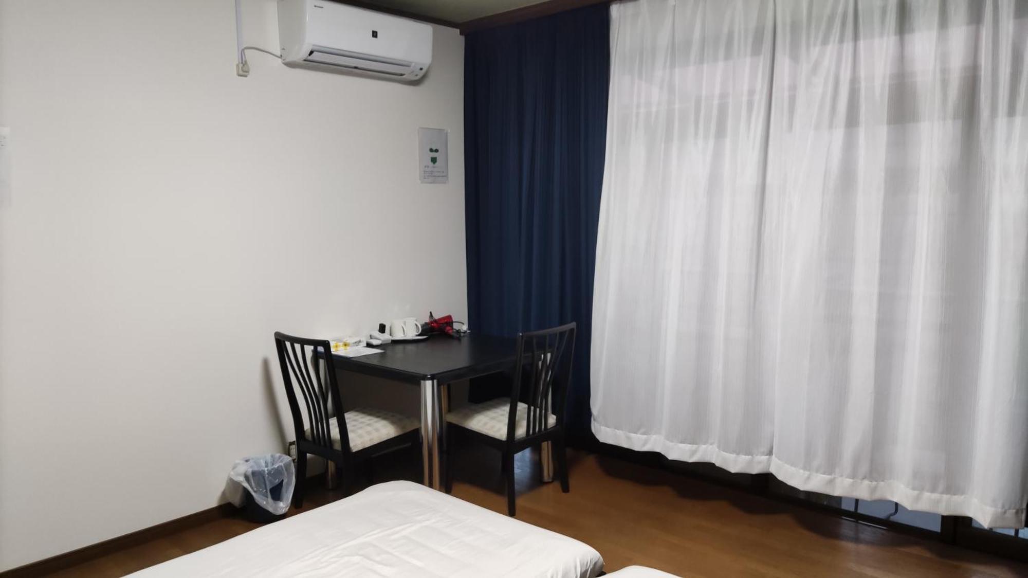 快適に滞在&家族利用等におすすめ 洋室と和室が繋がったお部屋 Apartment *